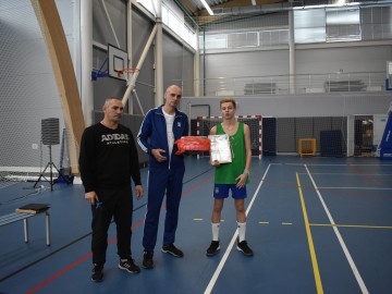 Зимний турнир по баскетболу