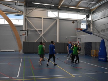 Зимний турнир по баскетболу