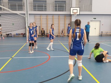 Турнир по волейболу среди женских команд