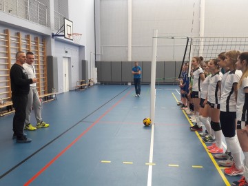 Турнир по волейболу среди женских команд