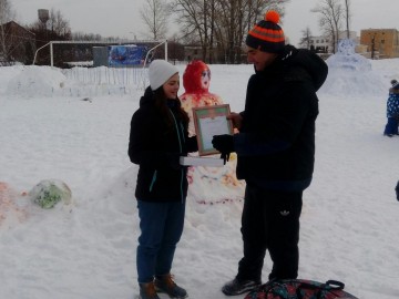 Спортивный праздник «Новогодние гонки»