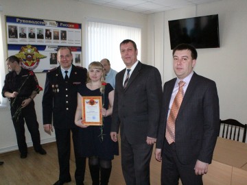 Поздравление с Международным женским днём в ОМВД России по г. Ельцу