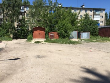 Почему в микрорайоне Новые Дома разбитые дороги и тротуары?!