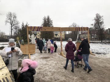 Новогодняя шоу-программа в парке Железнодорожников