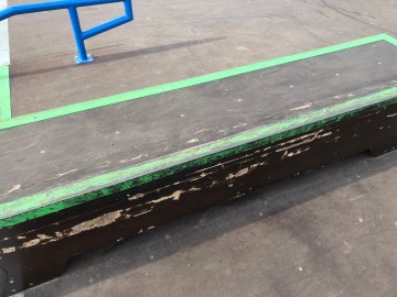 Спортивная площадка для экстремальных видов спорта не дожила даже до весны...