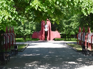 Сквер Комсомольцев Сквер Комсомольцев