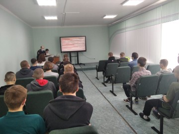 Мероприятие ГИБДД совместно с «Елецким лицеем сферы бытовых услуг» и представителями МБУ «ЕТРК»