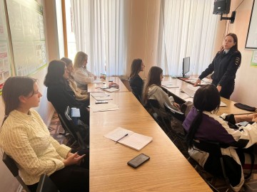 ГИБДД в образовательных учреждениях с предупреждениями о ДТП с участием мототехники и велосипедов, СИМ