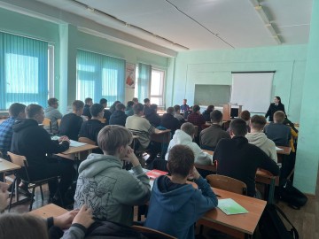 ГИБДД в образовательных учреждениях с предупреждениями о ДТП с участием мототехники и велосипедов, СИМ