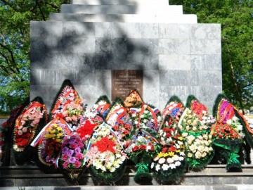 Мемориал братского захоронения на старом городском кладбище