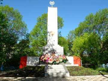 Мемориал братского захоронения на старом городском кладбище