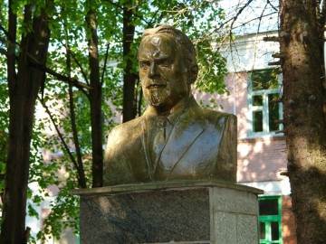 Бюст Н.А. Семашко
