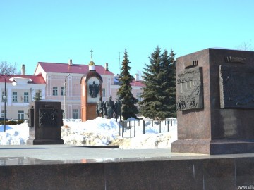 Памятник-стела «Город воинской славы»