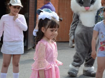 Праздничная программа «Да здравствует детство!»