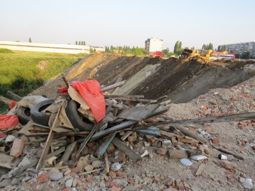 Несанкционированная свалка в Ельце