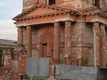 Успенский храм Успенский храм
