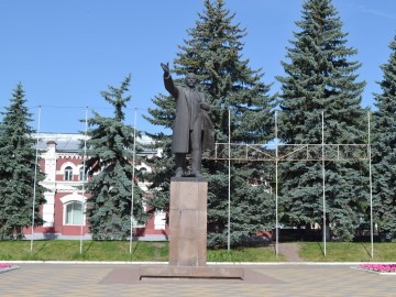 Памятник В.И. Ленину