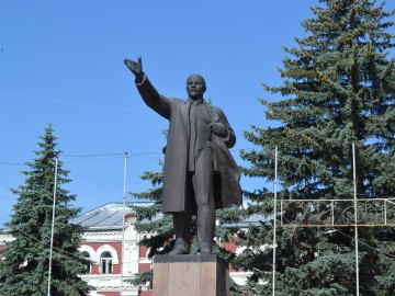 Памятник В.И. Ленину